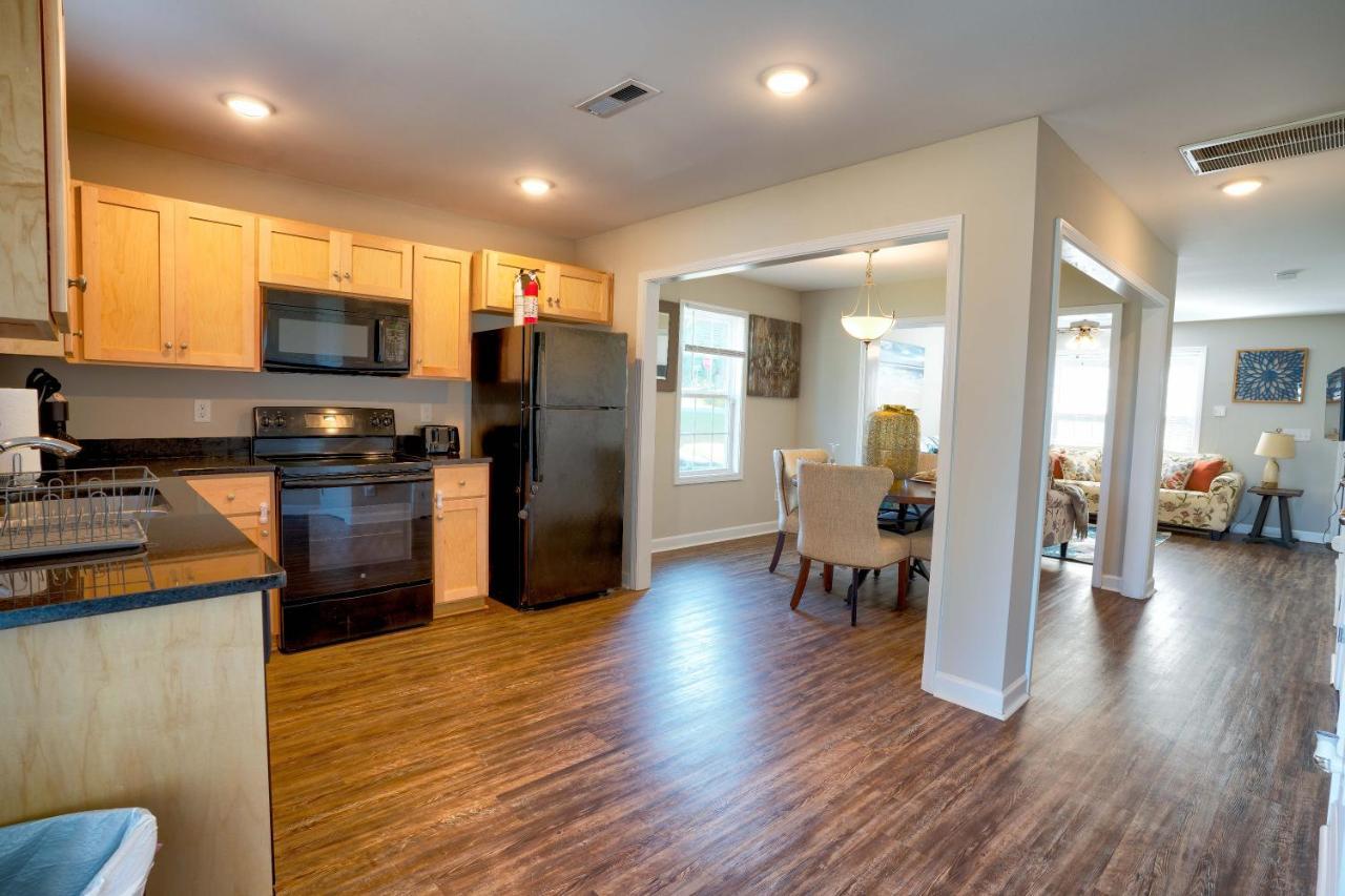 Kannapolis Elegant Townhouse - Pet Friendly Buitenkant foto