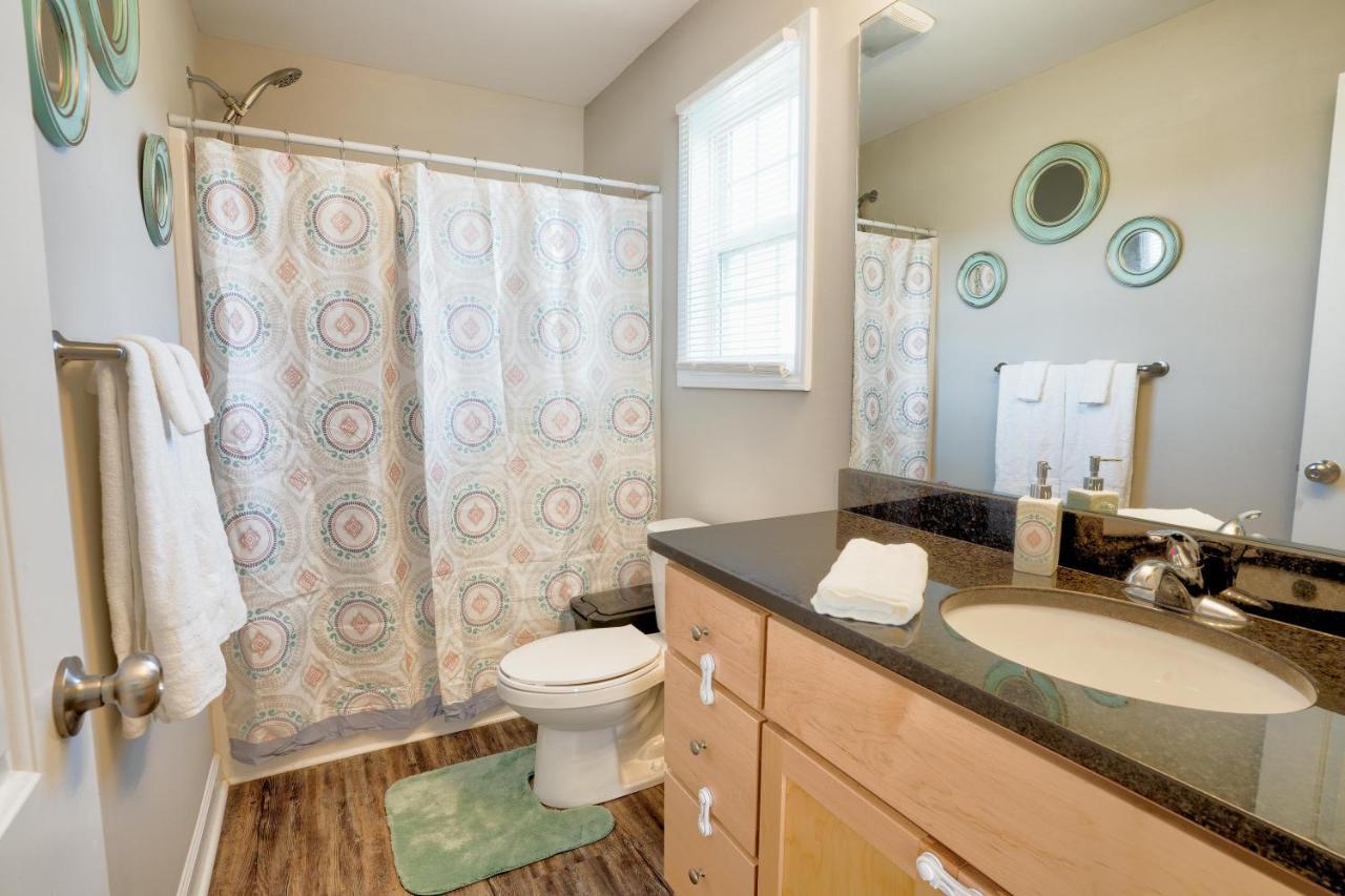 Kannapolis Elegant Townhouse - Pet Friendly Buitenkant foto