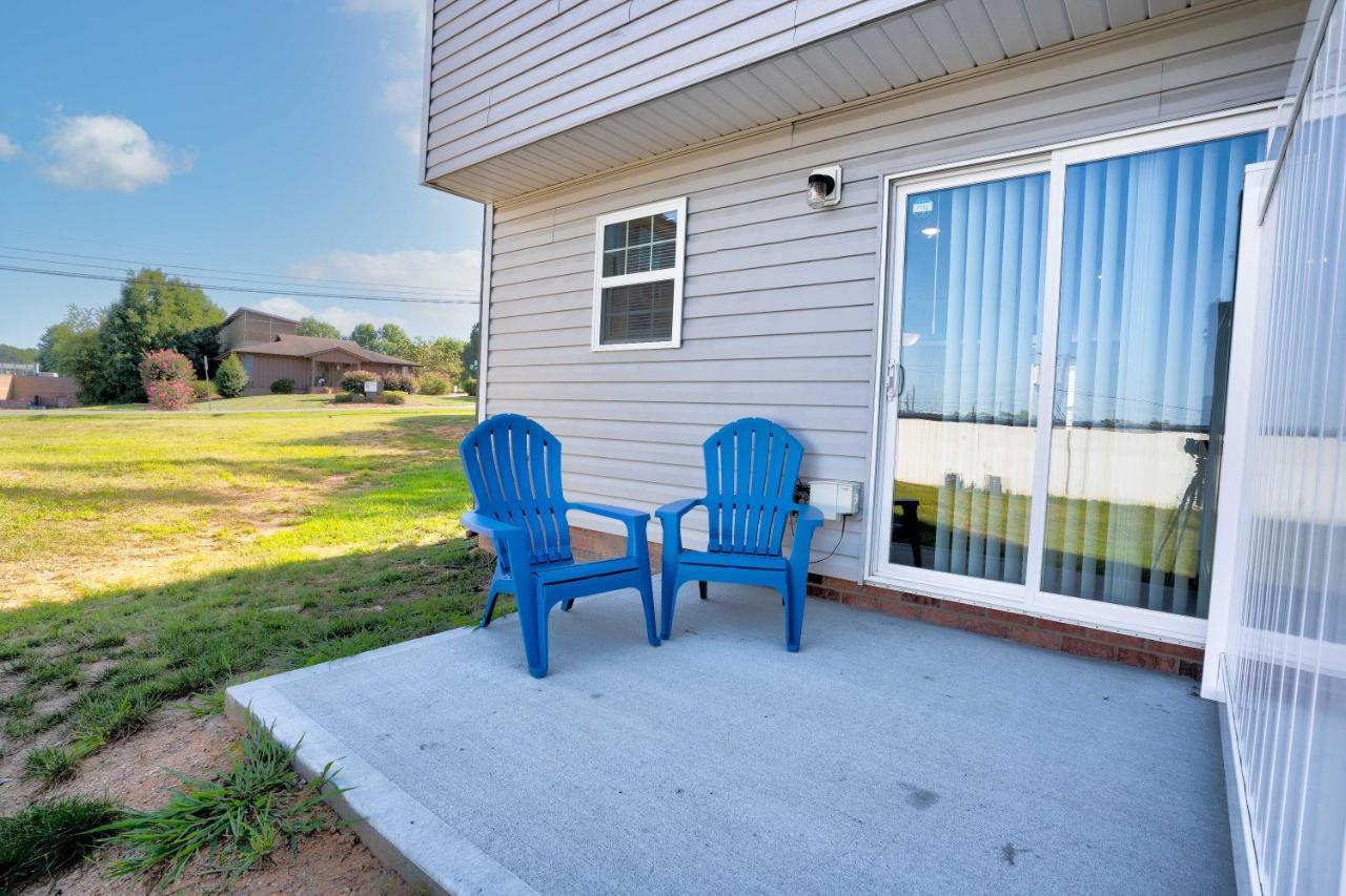 Kannapolis Elegant Townhouse - Pet Friendly Buitenkant foto